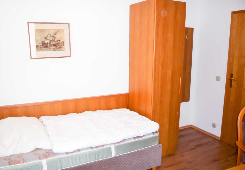nessdeich 90 balkonzimmer bett schrank
